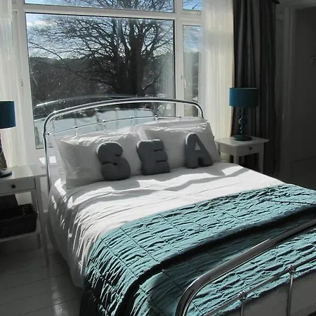 Bed & Breakfast Tregarth House 3*