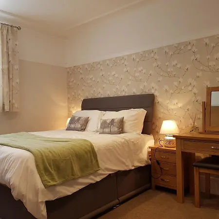 Tregarth House Bed & Breakfast