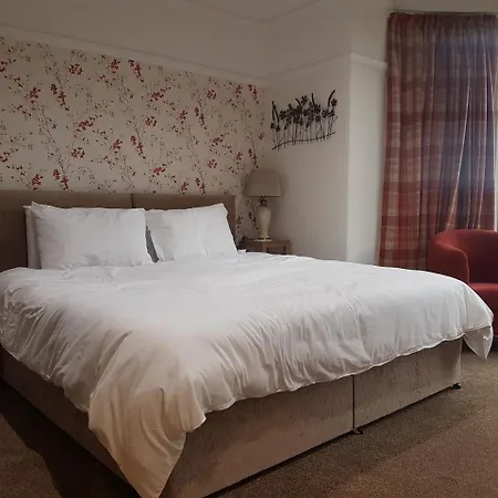 Tregarth House Bed & Breakfast St Austell